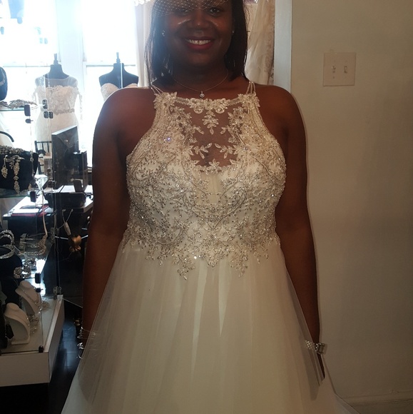 Wedding dress